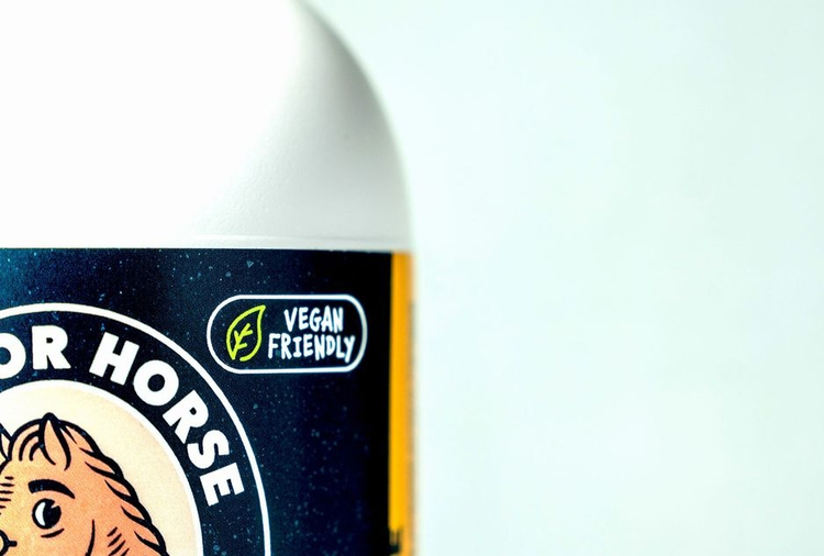 Blitzblank - Mittel zur Reinigung und Pflege von Leder-Reitausrüstung 500ml
